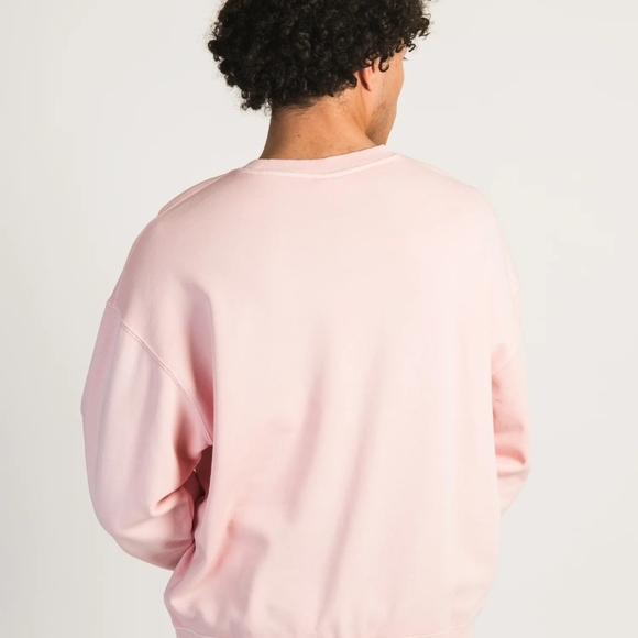 GUESS Men's Pink Logo Sweater - Picture 2 of 6